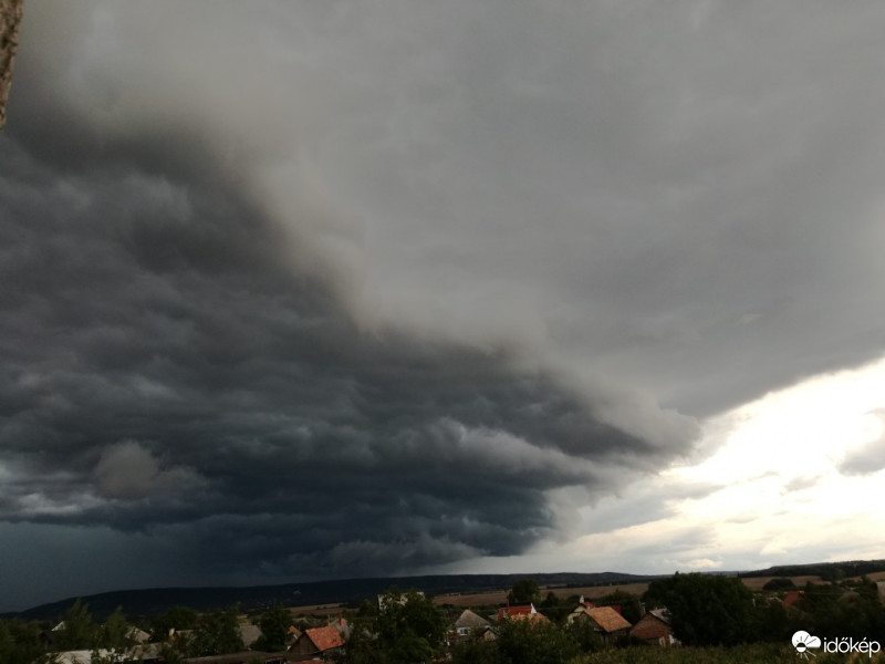 Észlelési fényképek