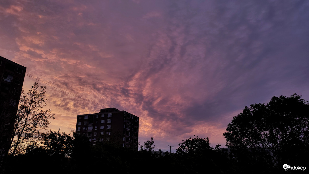 Színes-szeles napfel Szegeden 