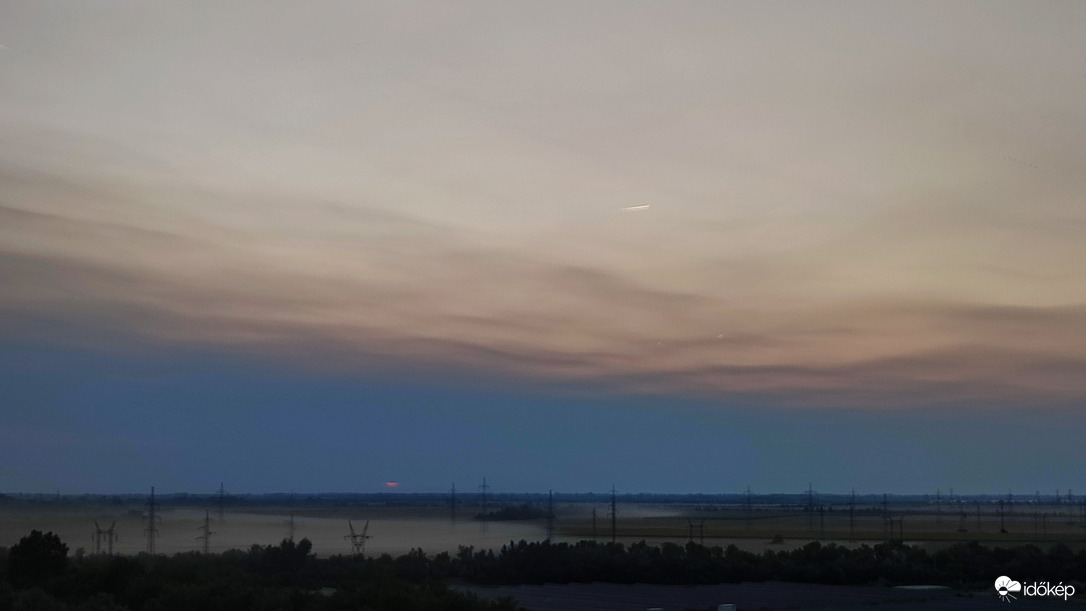 Szegedi füstfátyolos naplemente