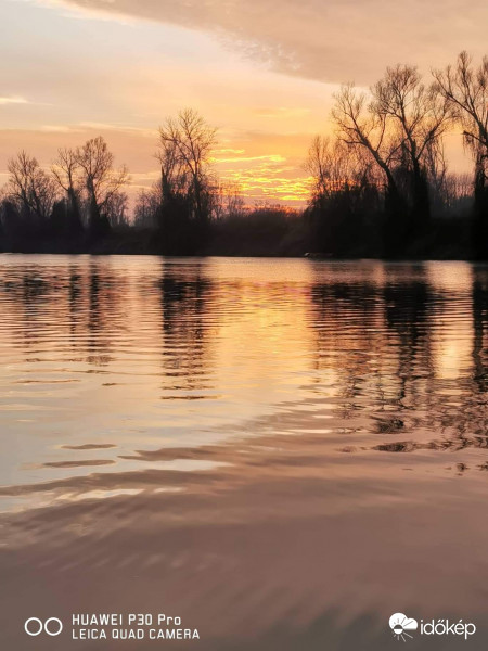 Naplemente a Tiszán