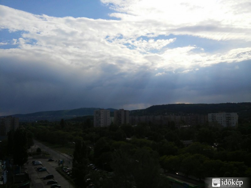 Észlelési fényképek