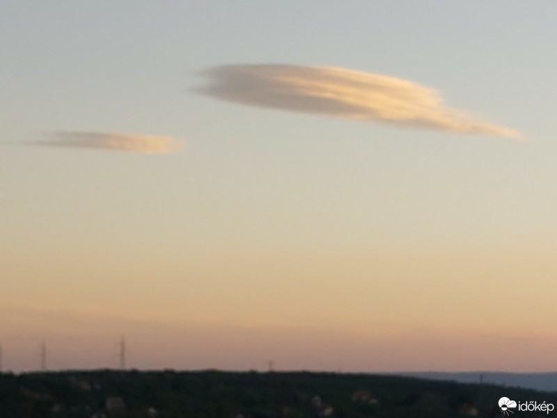 Észlelési fényképek