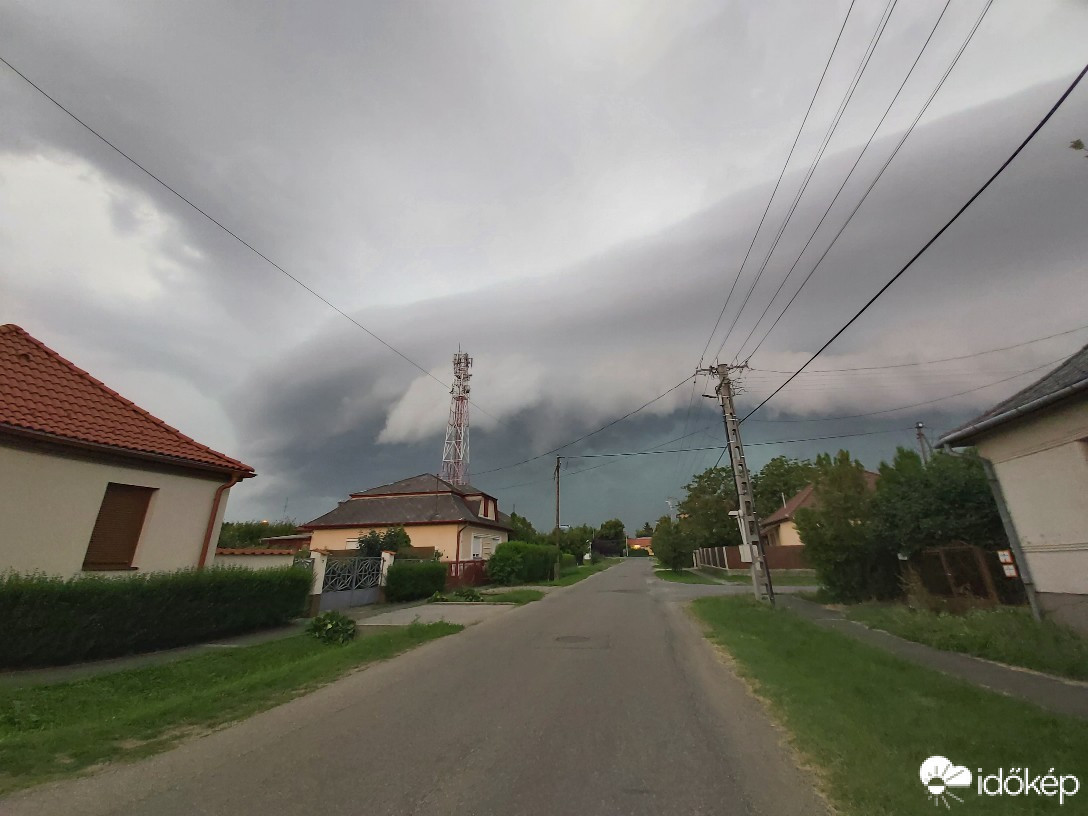 Észlelési fényképek