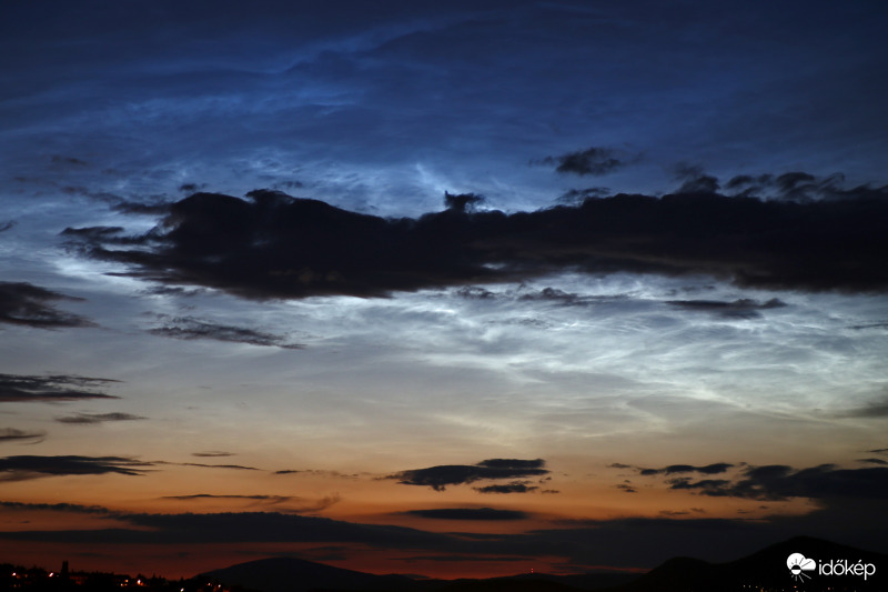 Poláris mezoszférikus felhők 