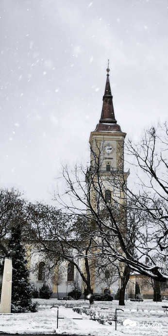 Püspökladány