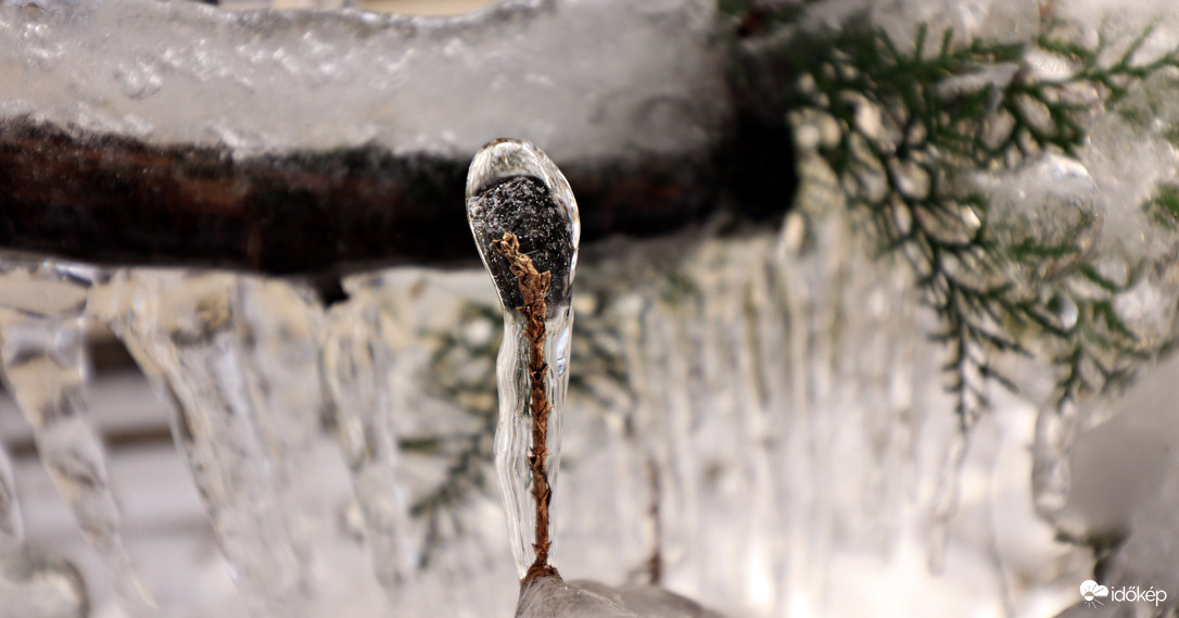 Jégbe zárva!