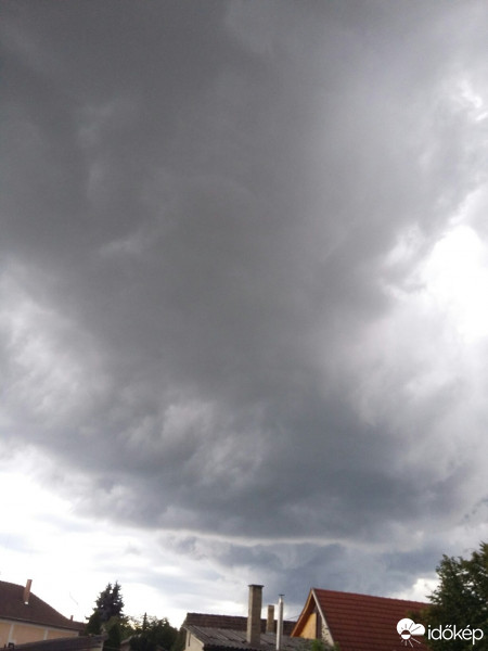 Észlelési fényképek