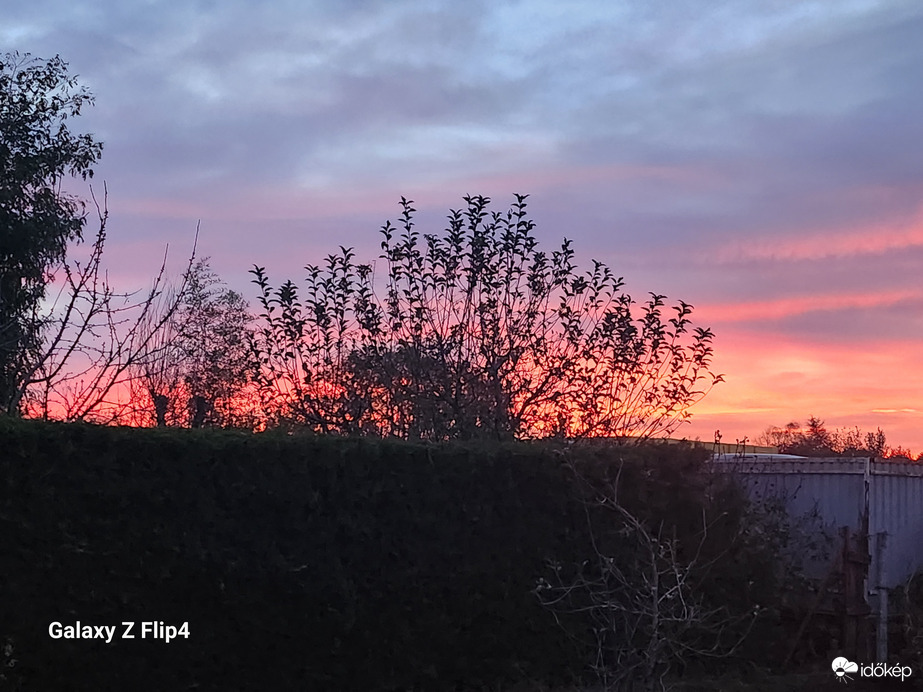 Észlelési fényképek