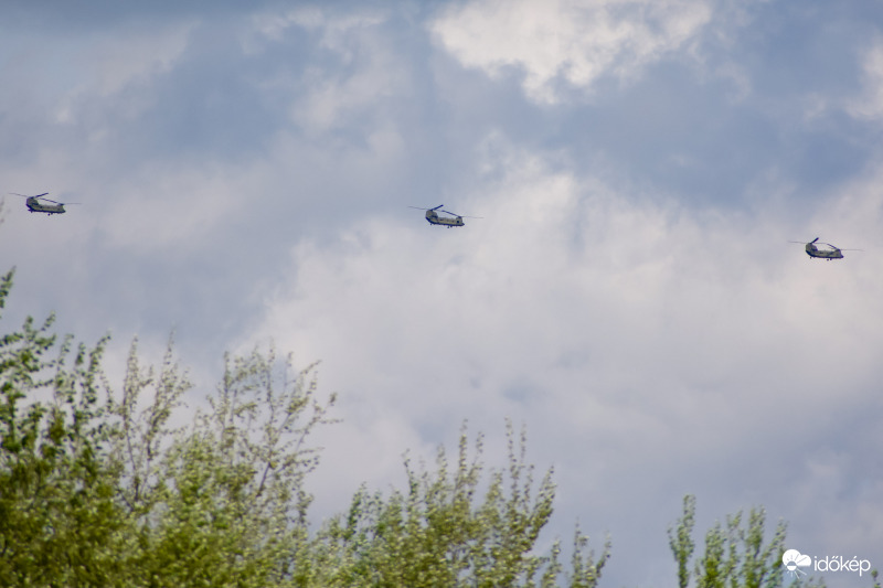 Szállítóhelikopterek