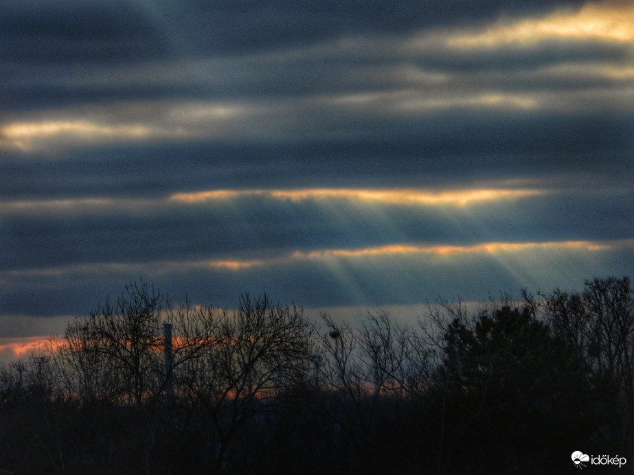 A fény mindenen áthatol