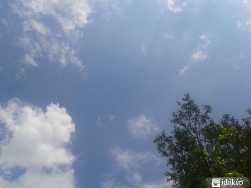 Észlelési fényképek