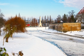 befagyott a Rába Győrben