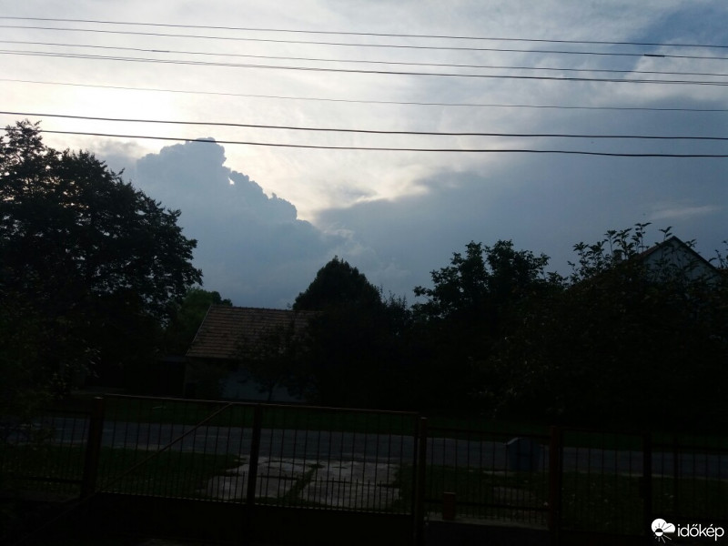 Észlelési fényképek