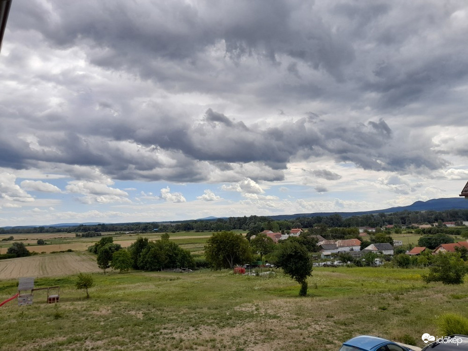 Veľká Ves nad Ipľom