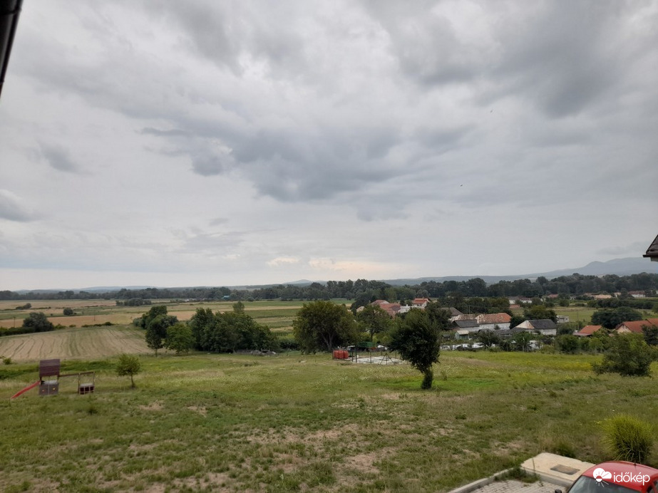 Veľká Ves nad Ipľom