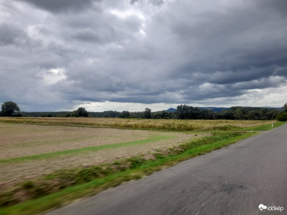 Veľká Ves nad Ipľom