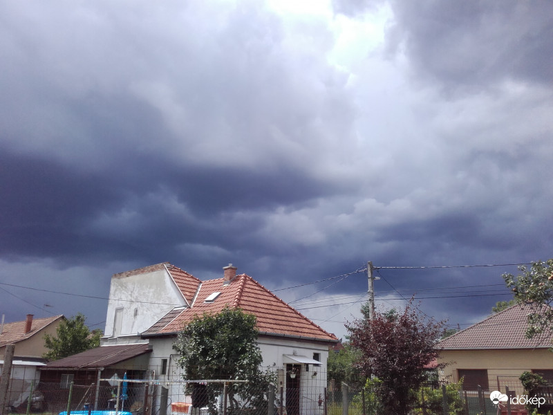 Észlelési fényképek