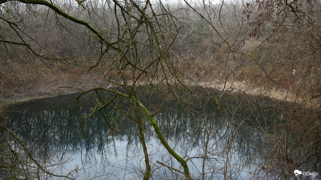Feneketlen-tó.