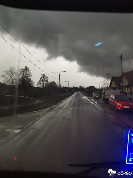 Észlelési fényképek