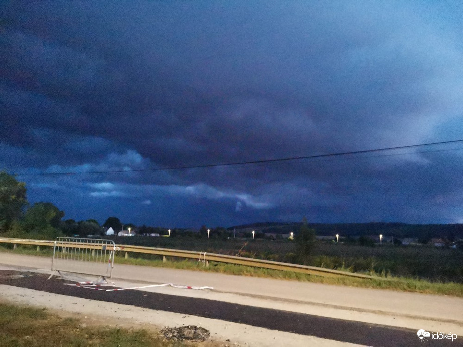 Észlelési fényképek