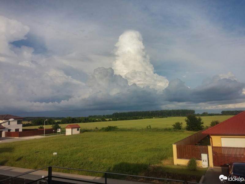 Észlelési fényképek