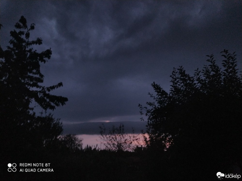 Észlelési fényképek