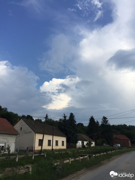 Észlelési fényképek