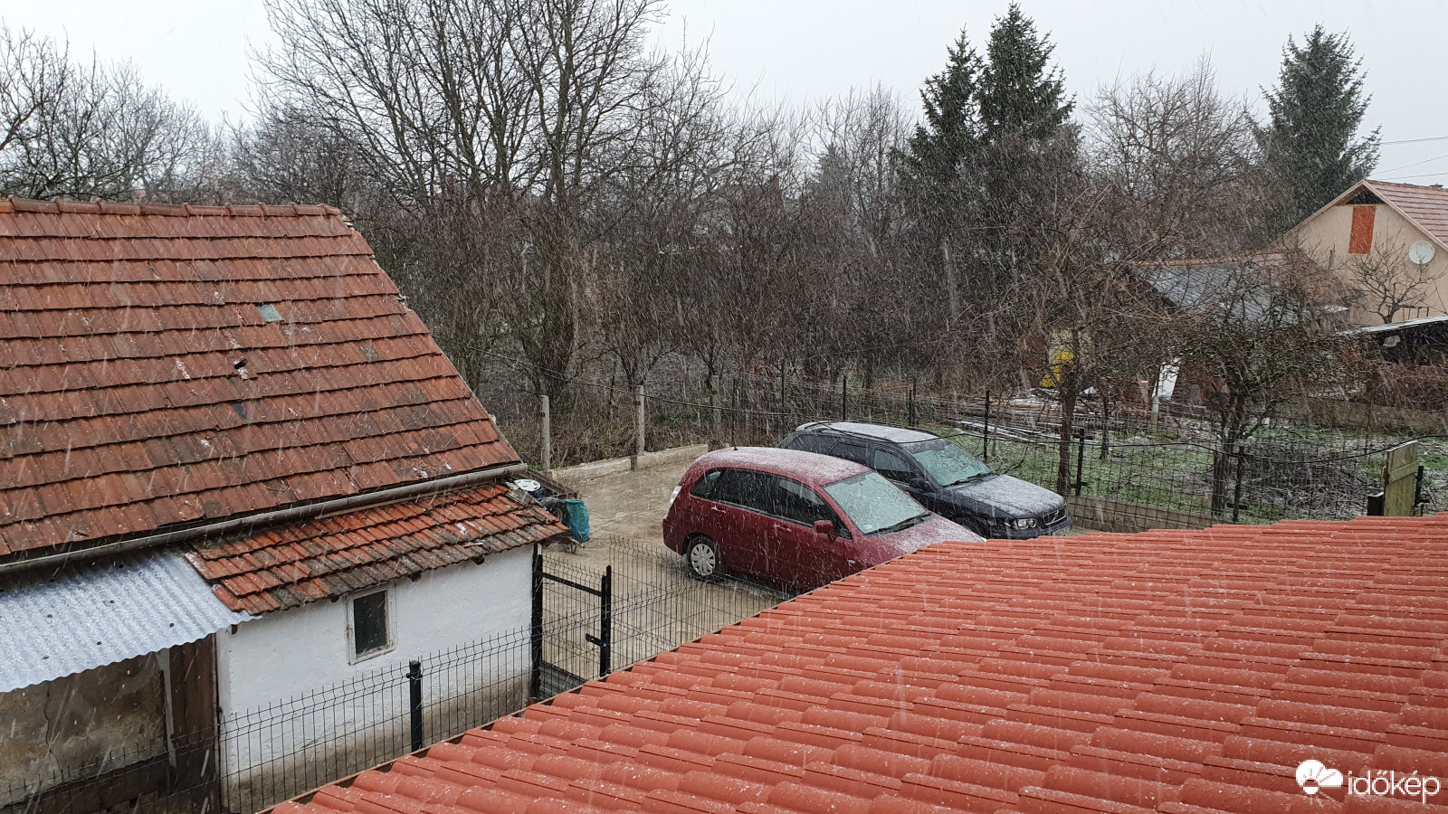 Észlelési fényképek