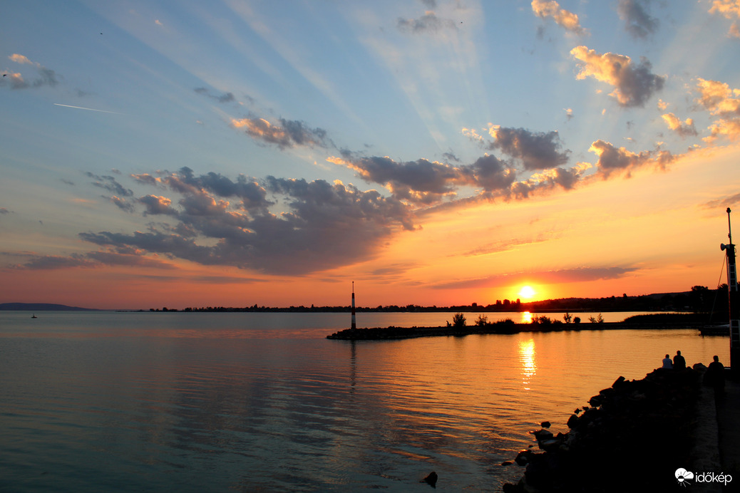 Napkelte Balatonföldváron 