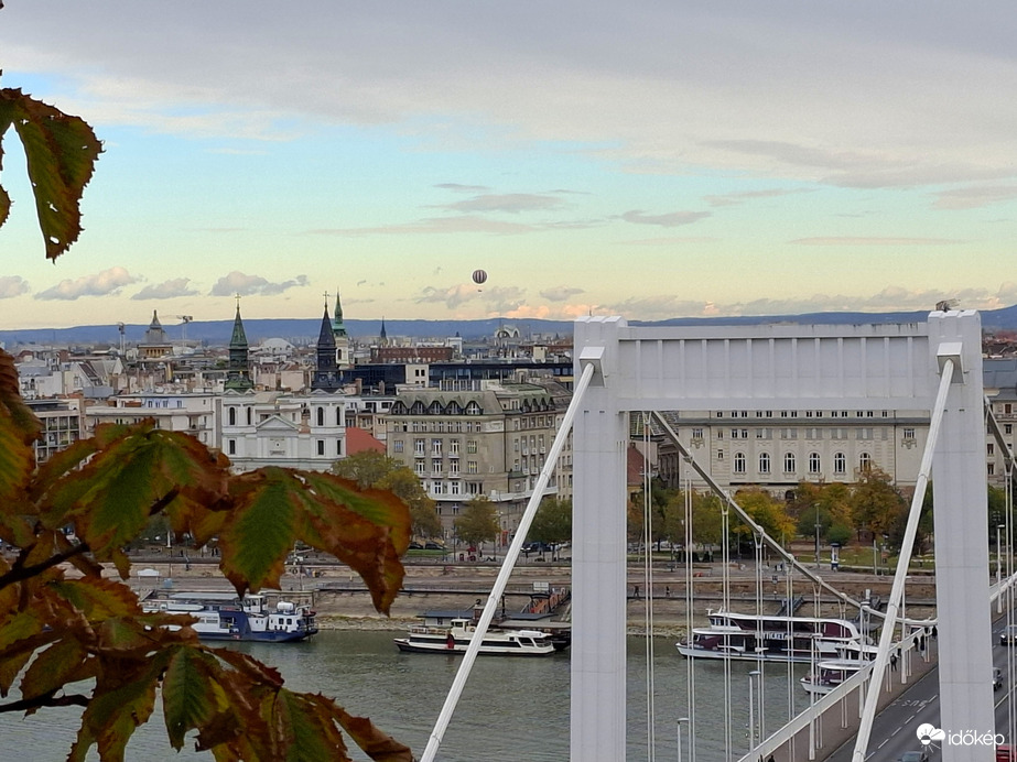 Gellérthegyi kilátás 