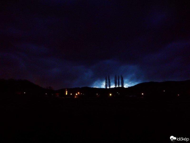 Észlelési fényképek