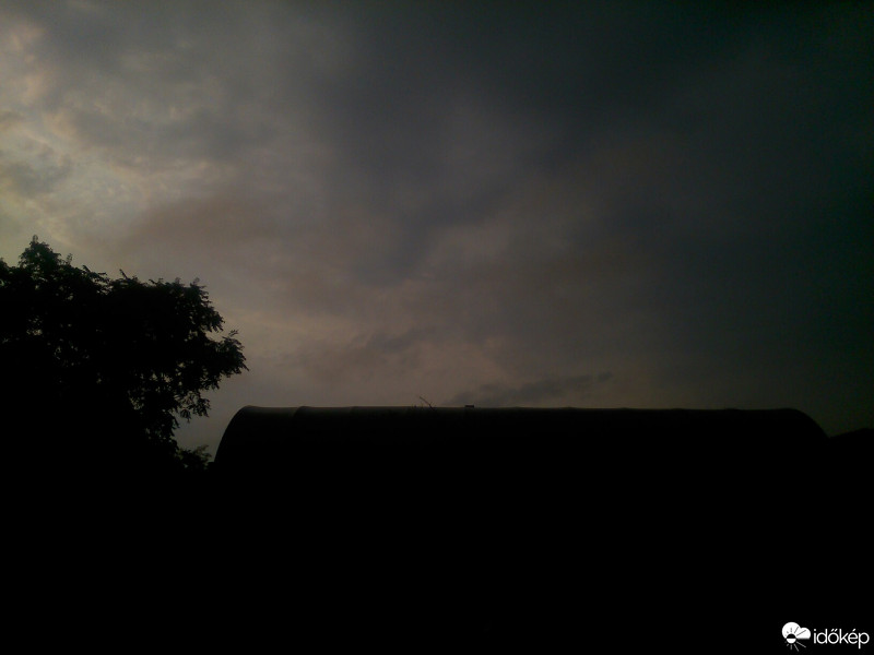 Észlelési fényképek