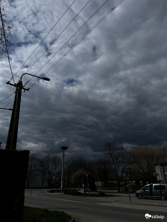 Észlelési fényképek