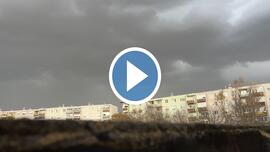 Novemberi szörny, sok-sok lecsapóval