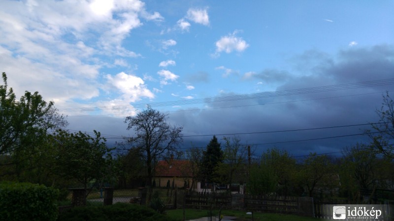 Észlelési fényképek