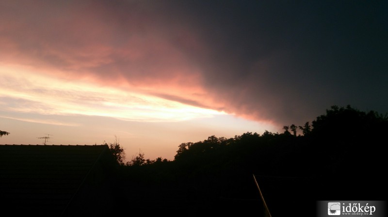 Észlelési fényképek