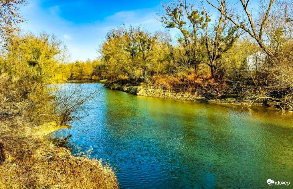 Rába part napsütésben 