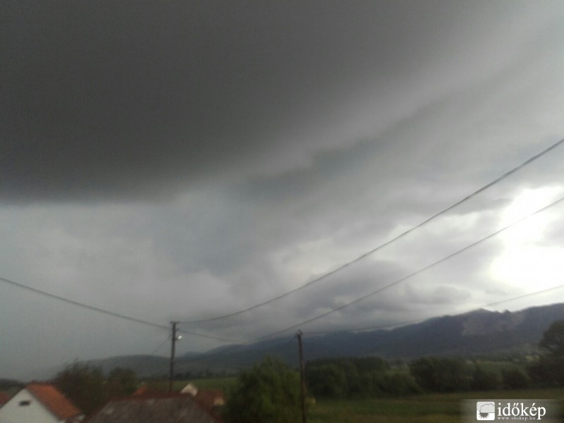 Észlelési fényképek