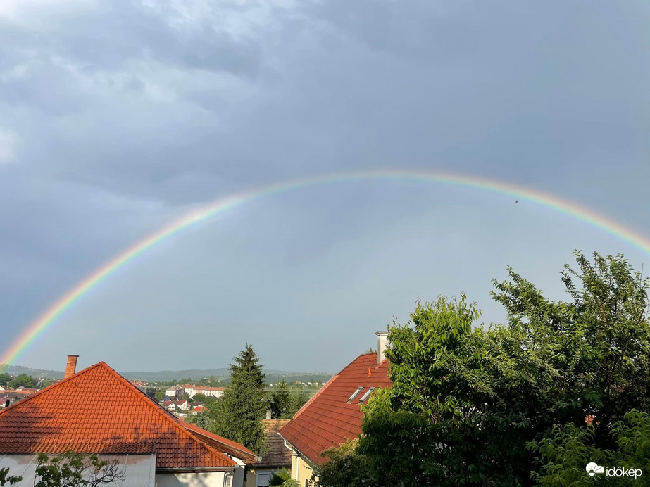 Szivárvány Zalaegereszegen a zivatar után