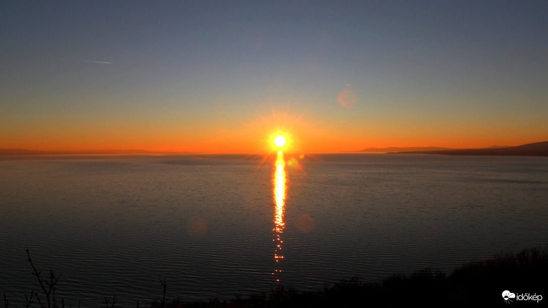 Szilveszteri naplemente a Balatonnál 3