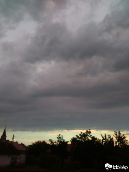 Észlelési fényképek