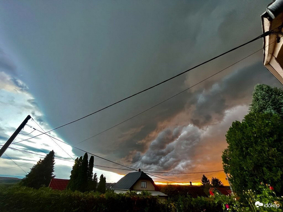 Észlelési fényképek