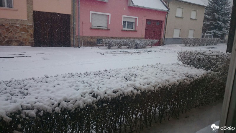 Észlelési fényképek