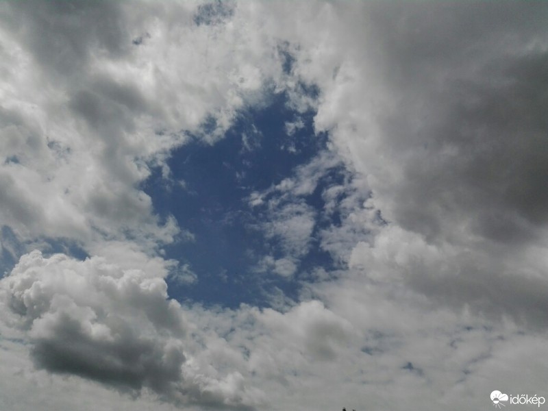 Észlelési fényképek