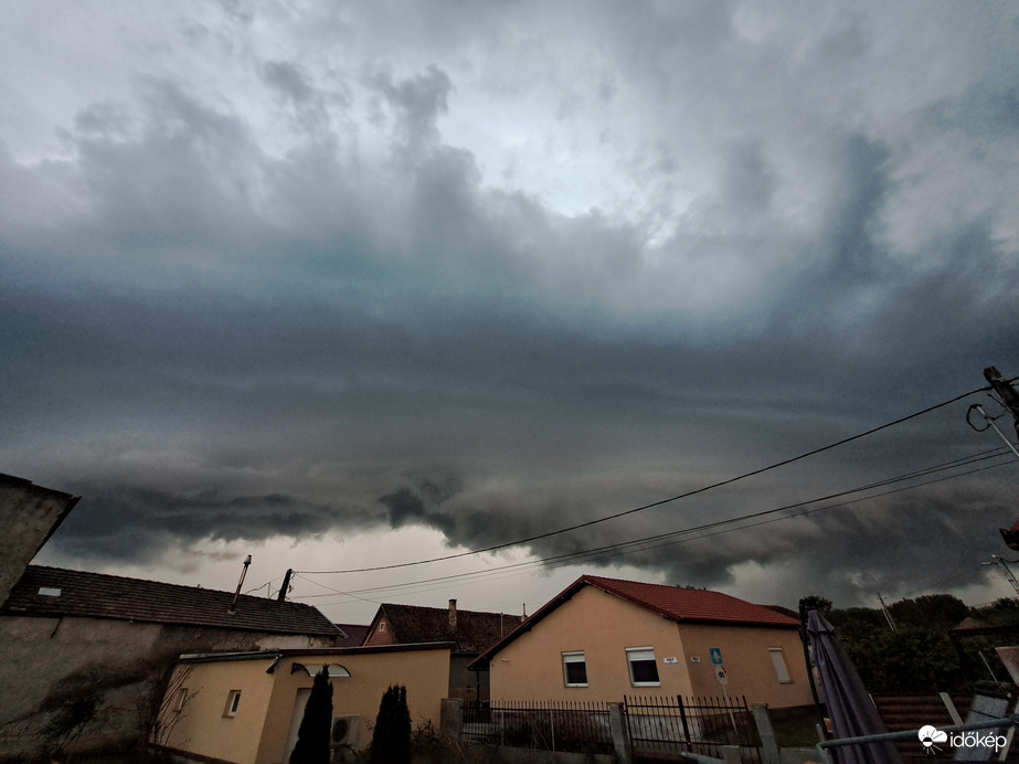 Észlelési fényképek