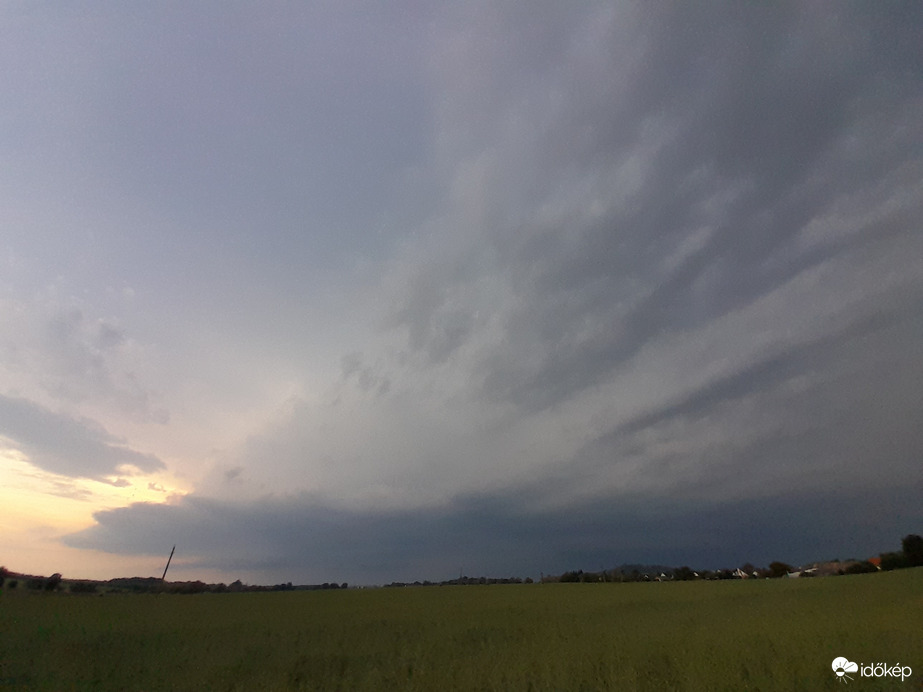 Észlelési fényképek