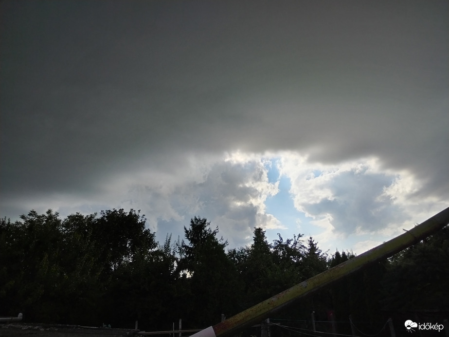 Észlelési fényképek