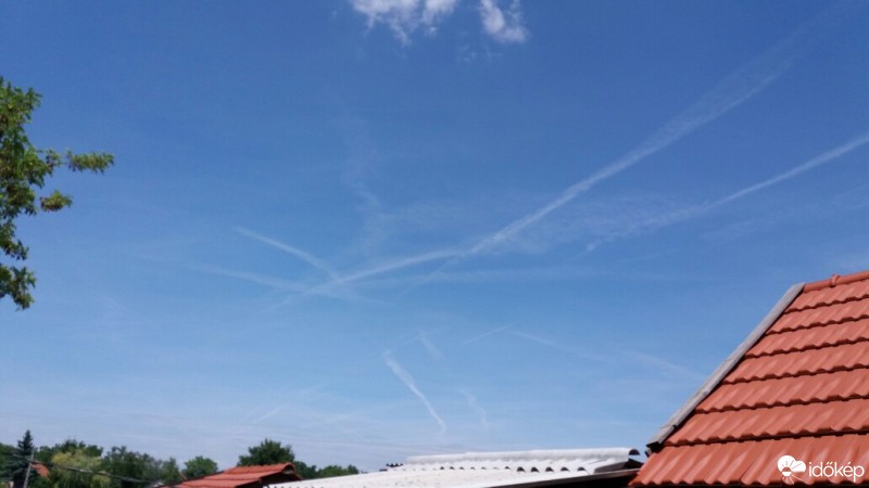 Észlelési fényképek