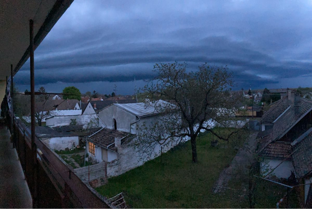 Észlelési fényképek