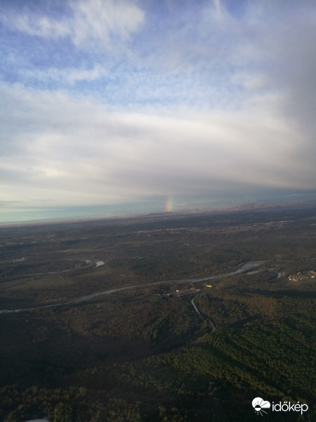 Szivárvány felülről